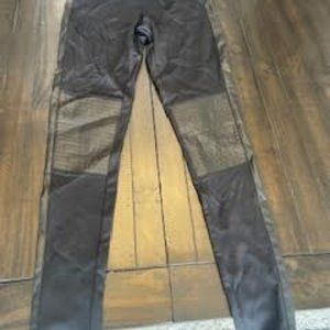 Junior Knit Leggings